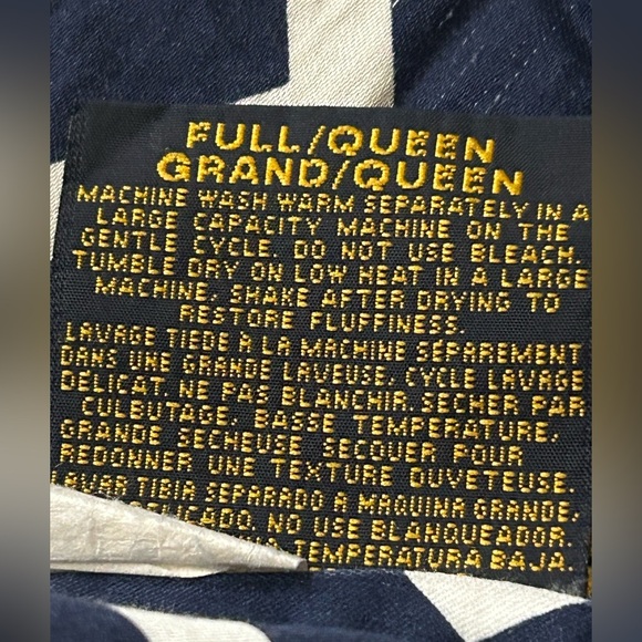 Ralph Lauren Home Vntg Navy and White Chevron Print 100% Cotton Queen Comforter - Picture 4 of 4